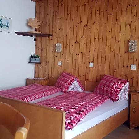 Bed & Breakfast Kastel 2*